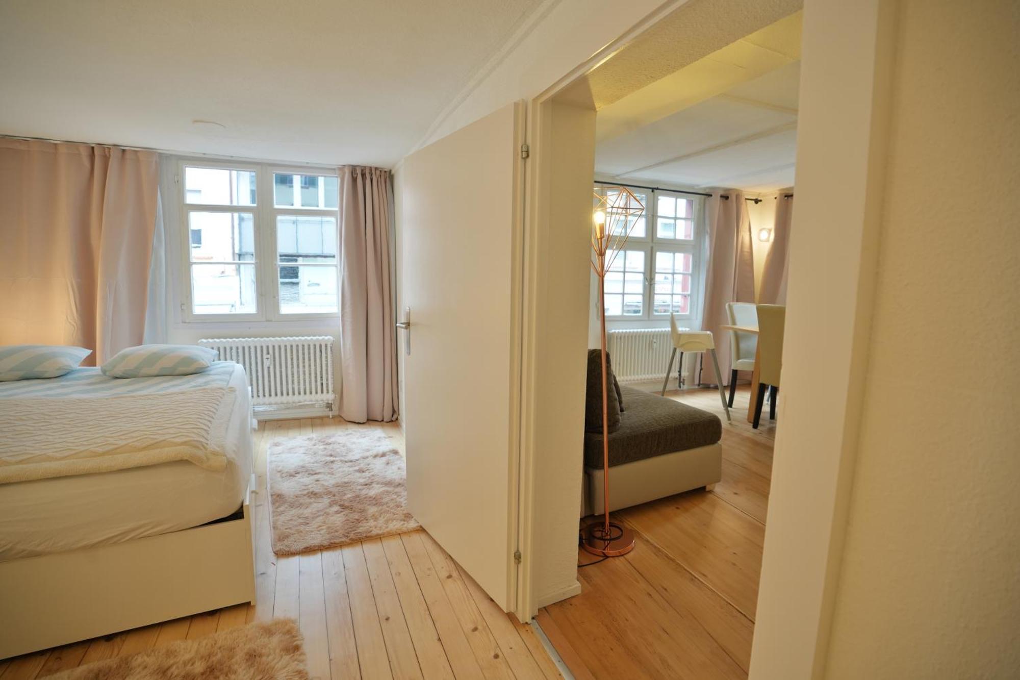 Cozy City Center, 4 Bedroom- 120Sq, 5Min Walk To Main Station Basel Exterior foto